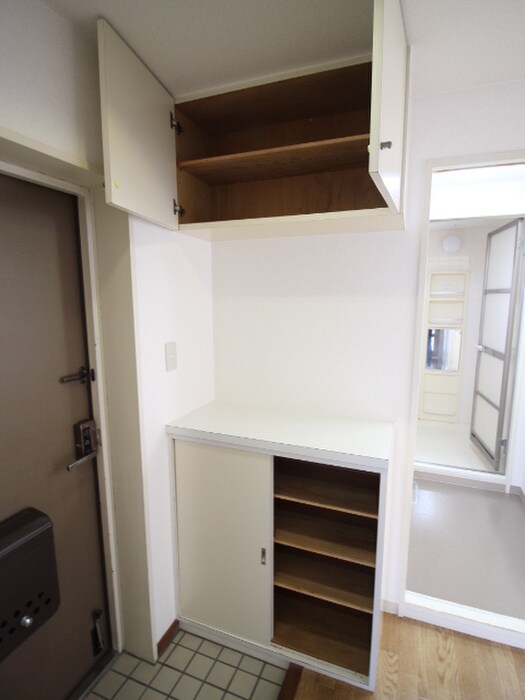 ﾏﾝｼｮﾝｸﾞﾗﾝﾄﾞﾓﾅ-ｸの物件内観写真