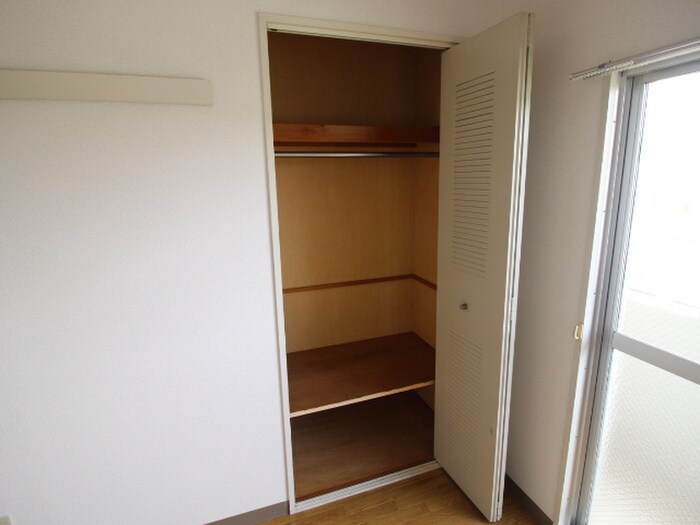 ﾏﾝｼｮﾝｸﾞﾗﾝﾄﾞﾓﾅ-ｸの物件内観写真