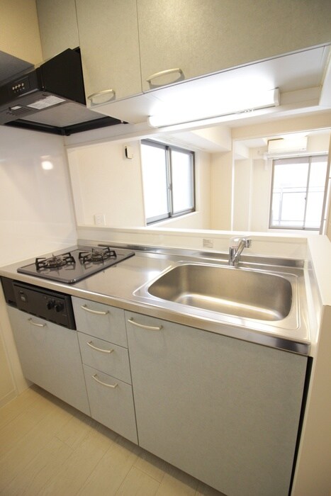 アドーラブル船場の物件内観写真