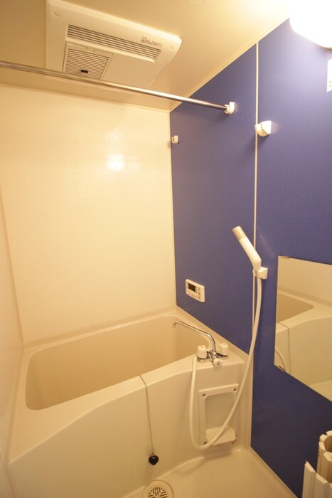 アドーラブル船場の物件内観写真