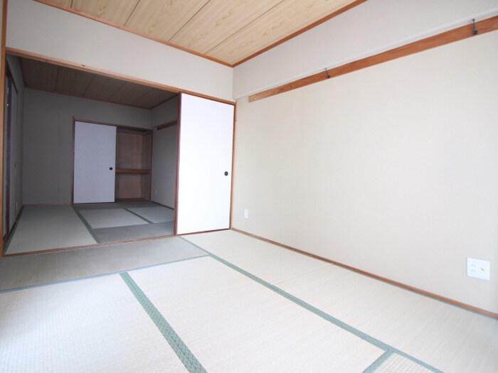 サンシャイン塚口の物件内観写真