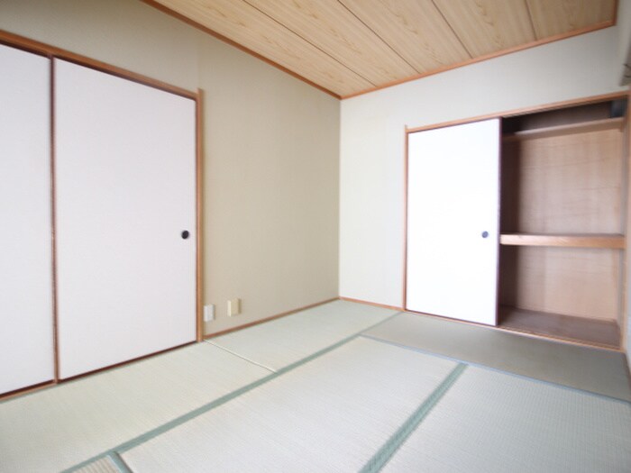 サンシャイン塚口の物件内観写真