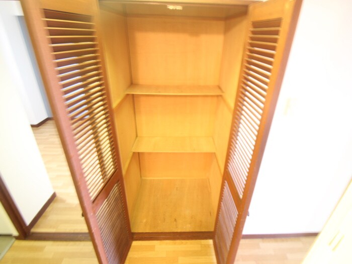 サンシャイン塚口の物件内観写真