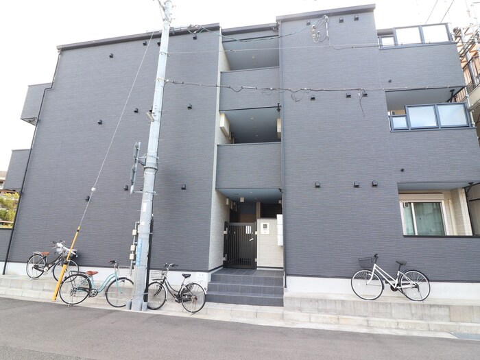 ディアコート大物の物件外観写真