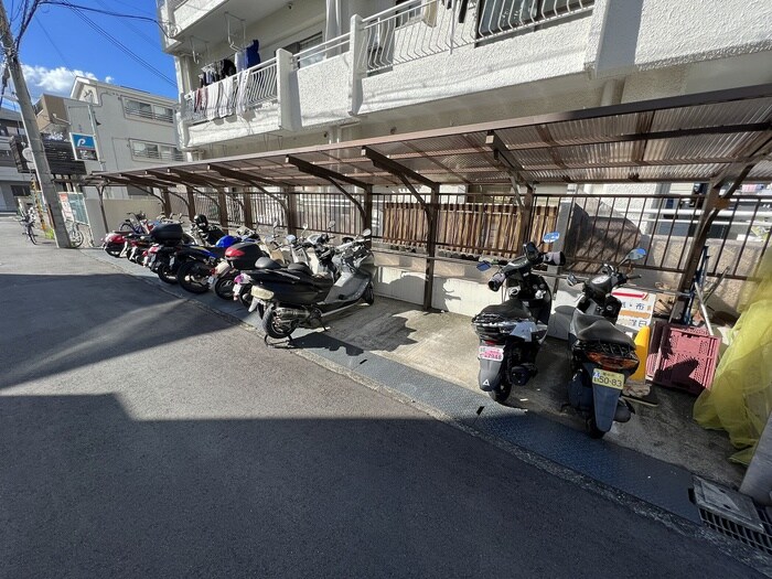 ハイツイレブン１号館の物件外観写真