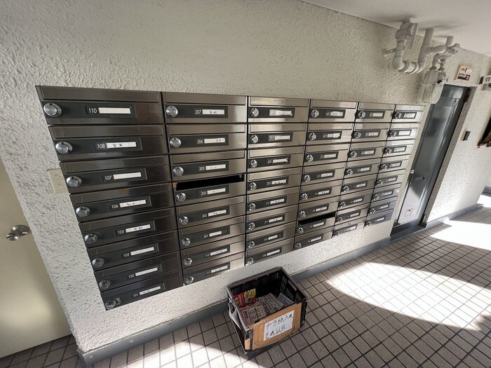 ハイツイレブン１号館の物件外観写真