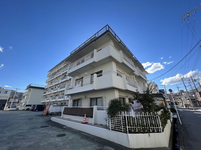 ハイツイレブン１号館の物件外観写真