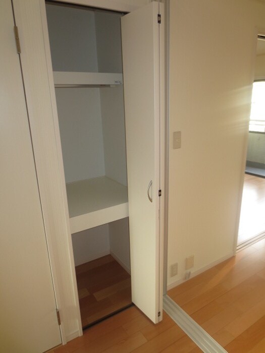 ハイツイレブン１号館の物件内観写真