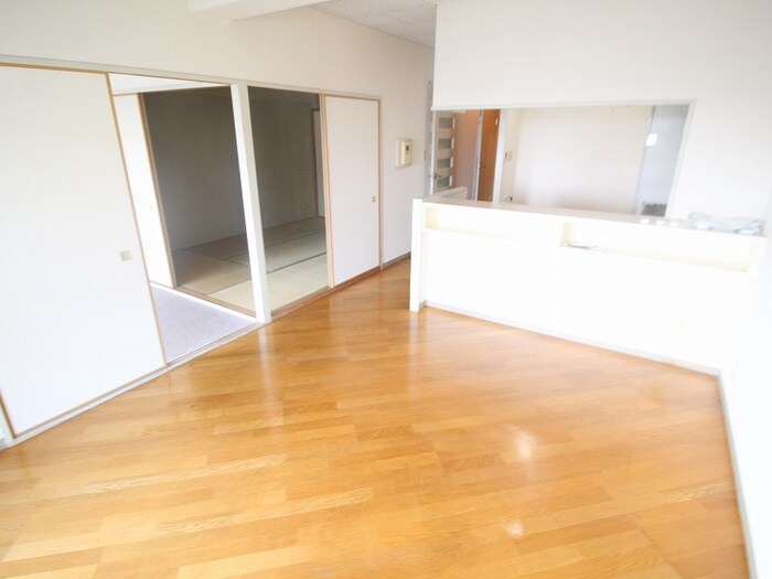 香里グランド日光ハイツ(607)の物件内観写真