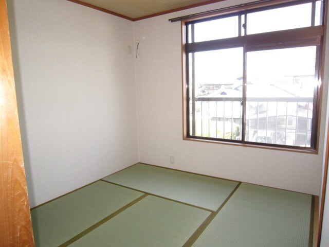 ロイヤルもずＡ棟の物件内観写真