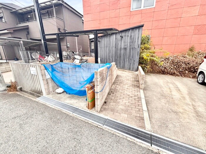 パティオ香里園東の物件外観写真