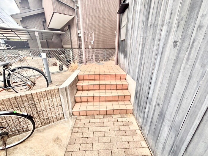 パティオ香里園東の物件外観写真