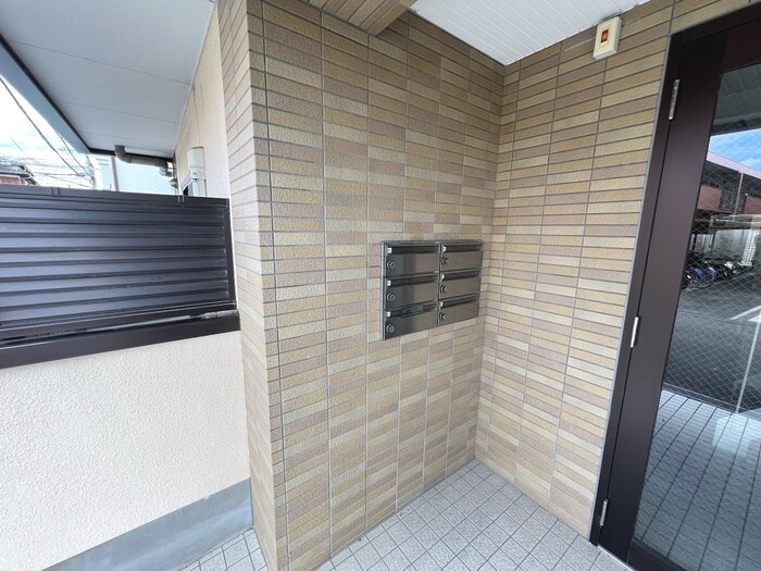 Sympathique MIKUMAの物件外観写真