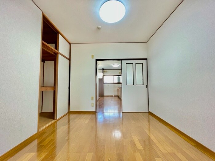 ＯＭマンション寝屋川の物件内観写真