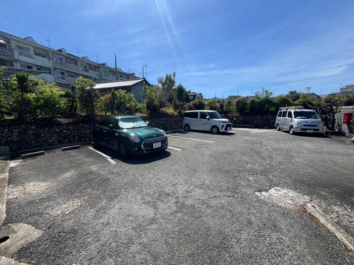 メゾン信貴の物件外観写真