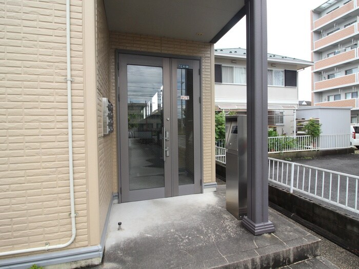 パ－クハイムの物件外観写真