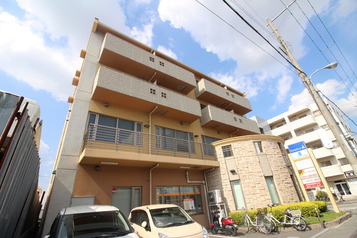 サンピカＡの物件外観写真