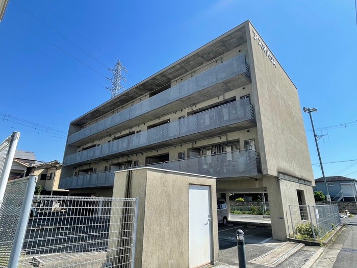 シャルル泉大津の物件外観写真