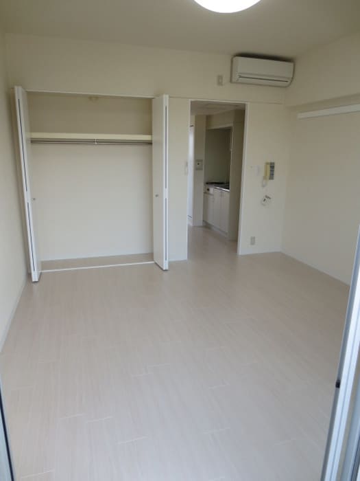 シャルル泉大津の物件内観写真