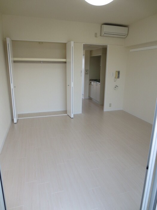 シャルル泉大津の物件内観写真