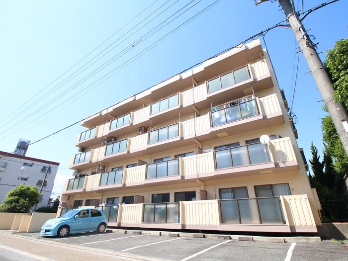 千里ハイツの物件外観写真