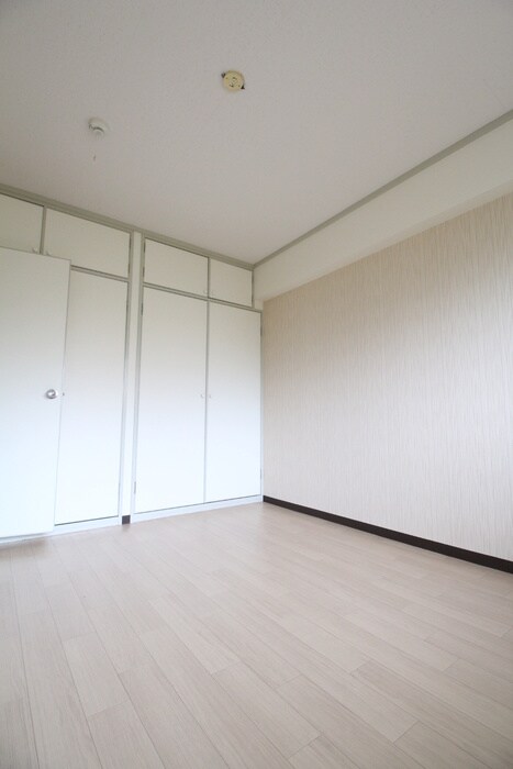 千里ハイツの物件内観写真