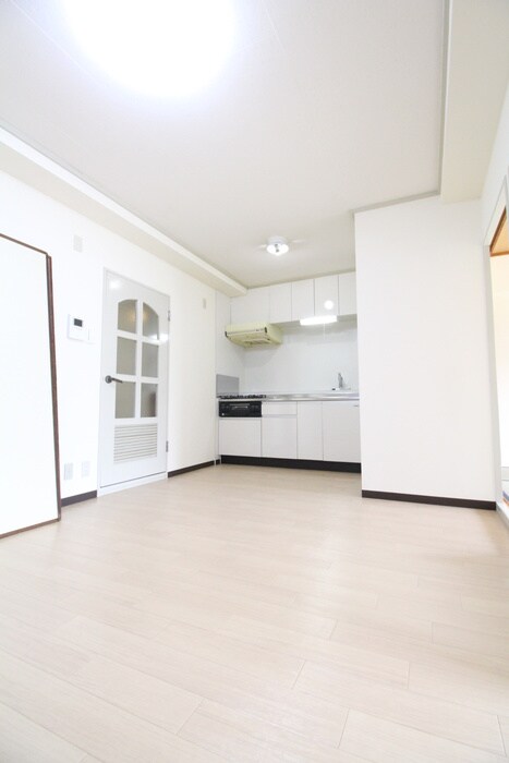 千里ハイツの物件内観写真