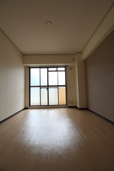 千里ハイツの物件内観写真