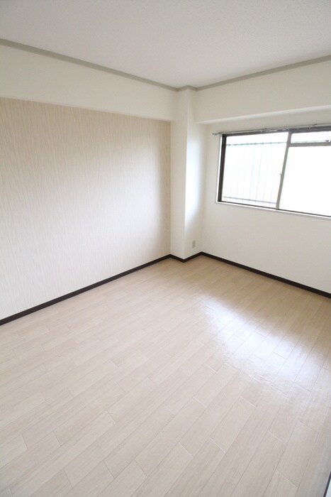 千里ハイツの物件内観写真