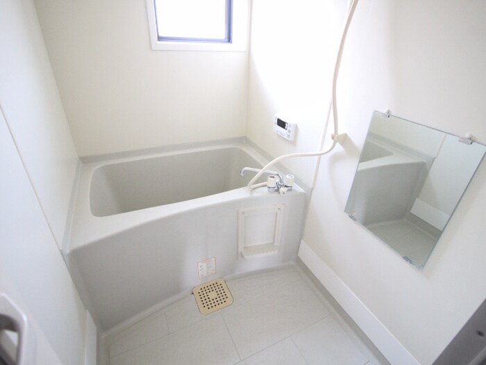 ピ－チ宝塚の物件内観写真