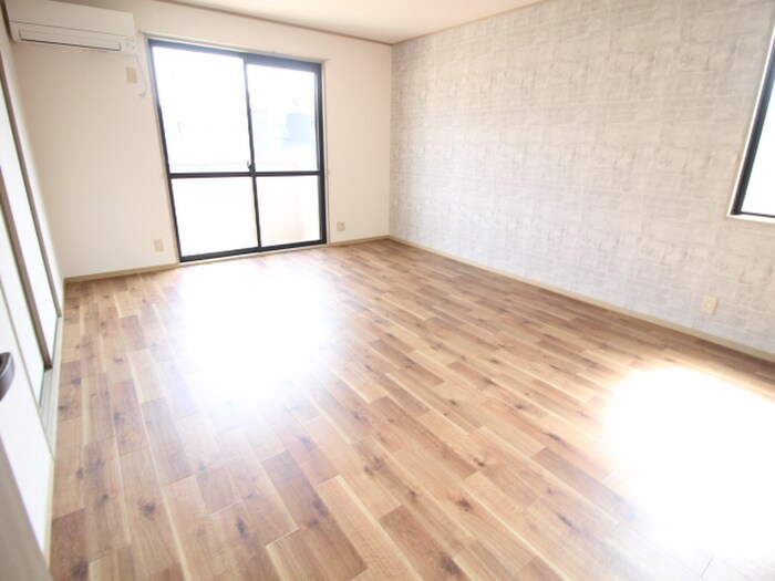 ピ－チ宝塚の物件内観写真