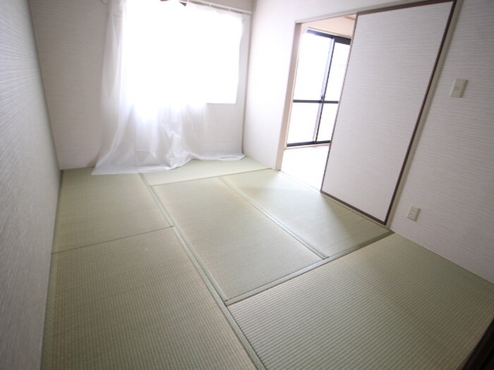 ピ－チ宝塚の物件内観写真