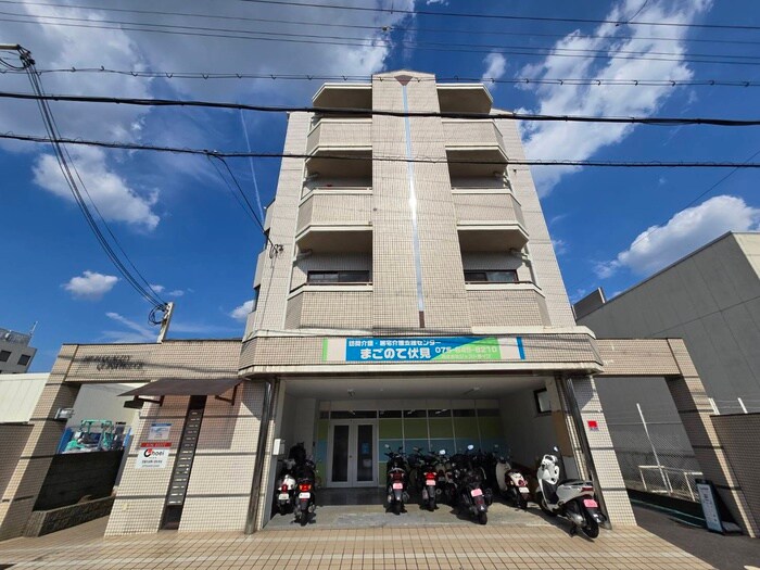 ハイクオリティクイナブリッジの物件外観写真