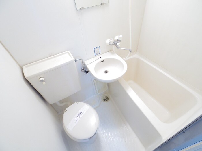 ハイクオリティクイナブリッジの物件内観写真