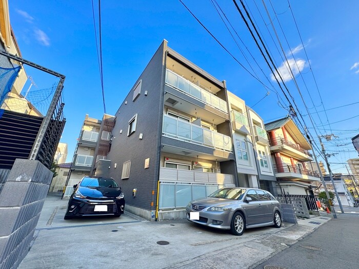 旗塚レジデンスの物件外観写真