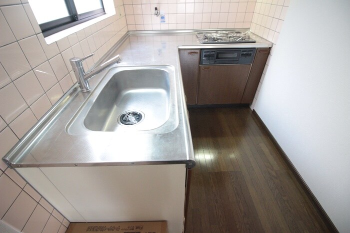 寺戸町山縄手戸建の物件内観写真