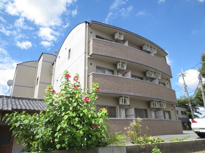 ＣＡＲＭＥＬの物件外観写真