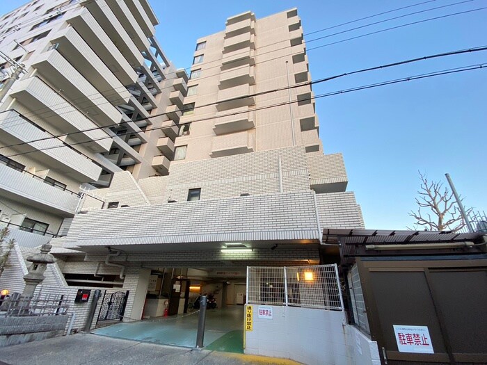 サニーパーク小坂の物件外観写真