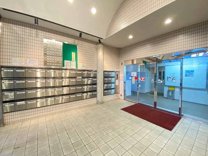 サニーパーク小坂の物件外観写真