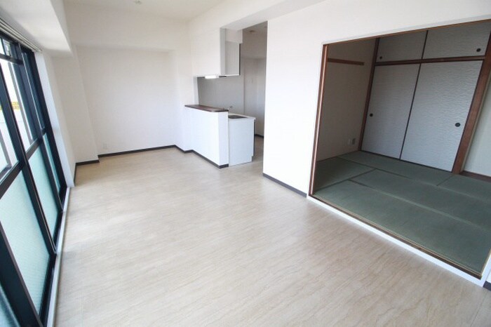 サニーパーク小坂の物件内観写真