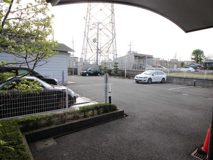 ミレニアムＮＩＳＨＩＭＵＲＡの物件外観写真