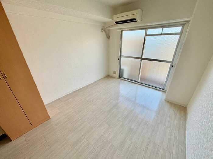 ドゥエルミヤザキの物件内観写真