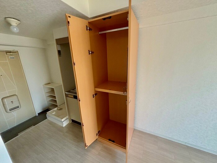 ドゥエルミヤザキの物件内観写真