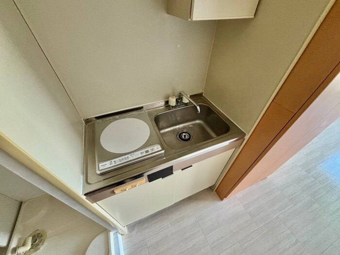 ドゥエルミヤザキの物件内観写真