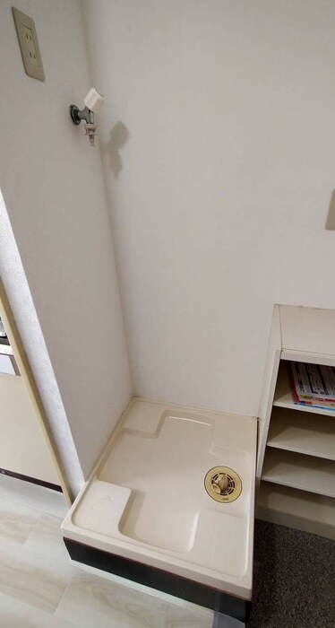 ドゥエルミヤザキの物件内観写真