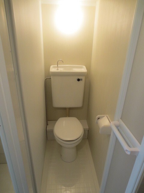 ドゥエルミヤザキの物件内観写真