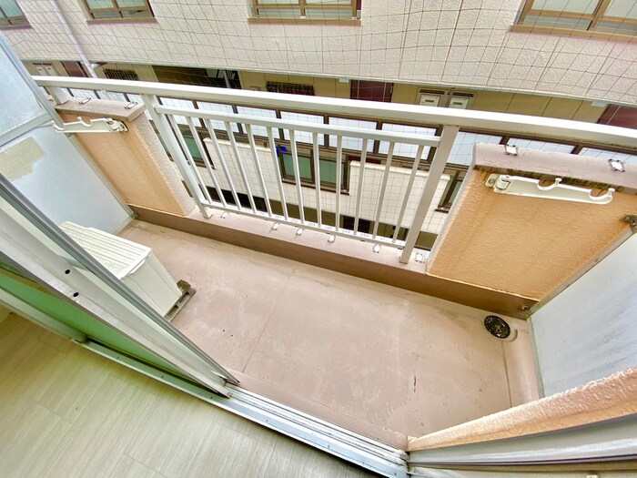 ドゥエルミヤザキの物件内観写真