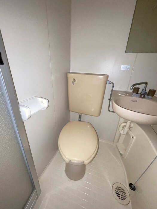 ドゥエルミヤザキの物件内観写真