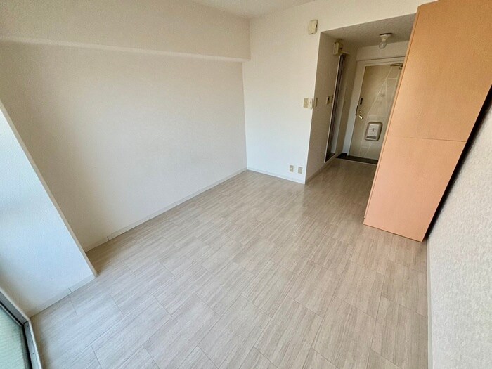 ドゥエルミヤザキの物件内観写真