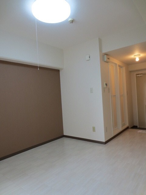 ドゥエルミヤザキの物件内観写真